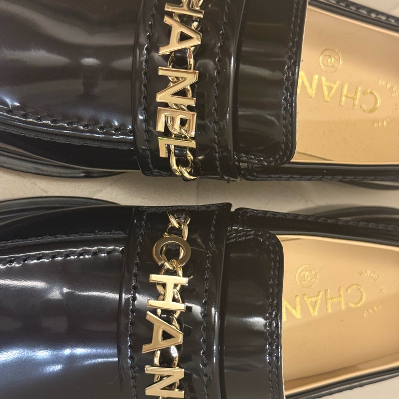 Chanel字母樂福鞋 全新台灣專櫃購入 尺寸35(35.5也可穿)-3