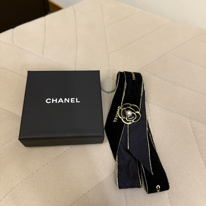 Chanel雙拼色熔岩胸針 全新專櫃購入-1