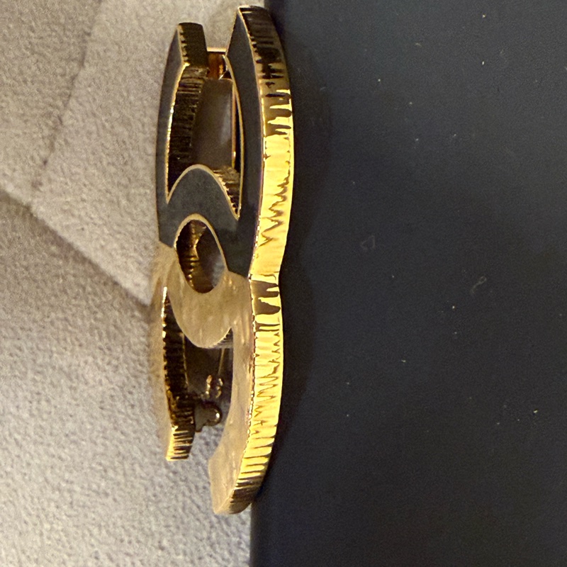 Chanel雙拼色熔岩胸針 全新專櫃購入-4