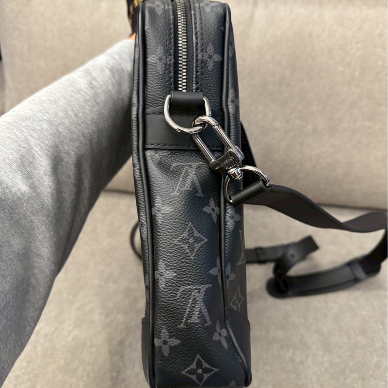 LV黑老花公事包-2