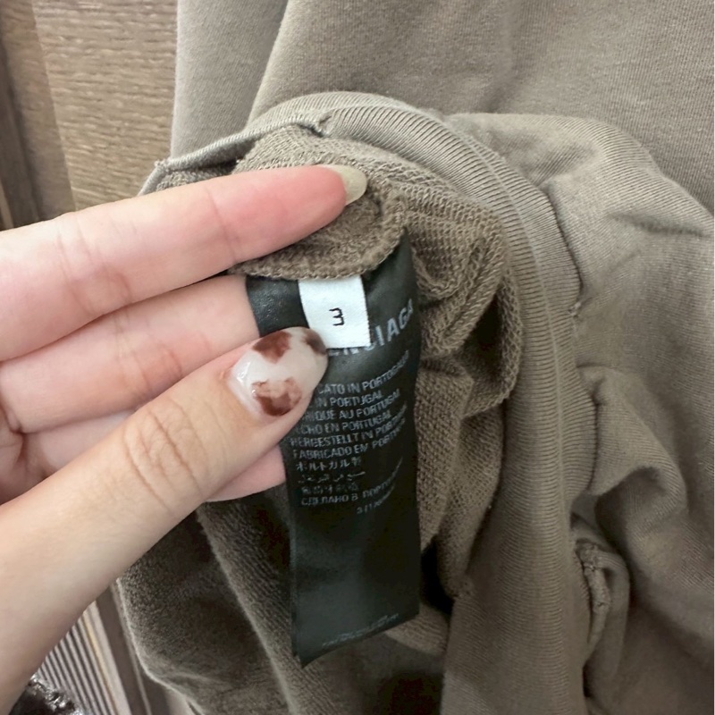 巴黎世家卡其logo帽踢-2