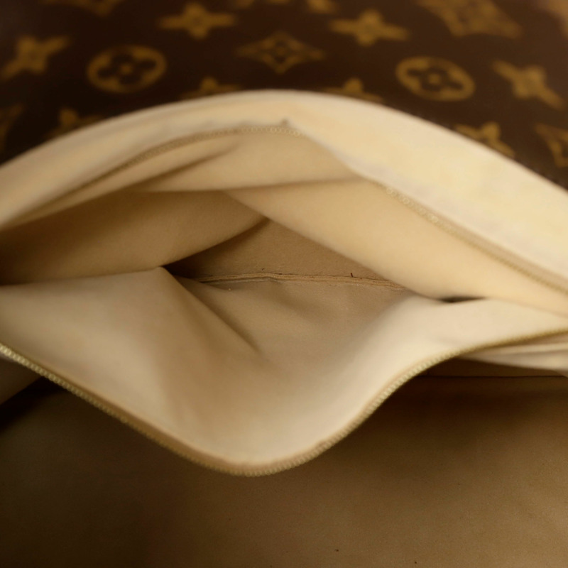 LOUIS VUITTON M40249 Attice MM 肩背包-12