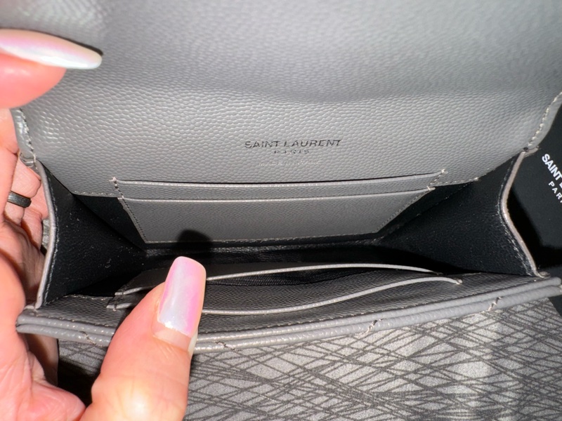 少見YSL深灰色銀扣中夾🩶配件齊S聖羅蘭卡夾零錢包/YSL短夾/YSL錢包/灰銀錢包/大象灰中夾/YSL中夾/深灰色荔枝皮中夾-17