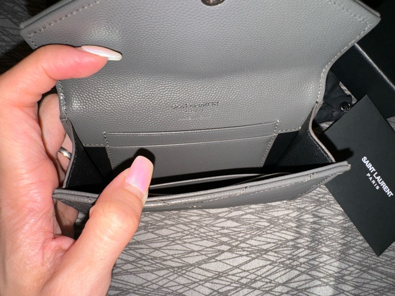 少見YSL深灰色銀扣中夾🩶配件齊S聖羅蘭卡夾零錢包/YSL短夾/YSL錢包/灰銀錢包/大象灰中夾/YSL中夾/深灰色荔枝皮中夾-18