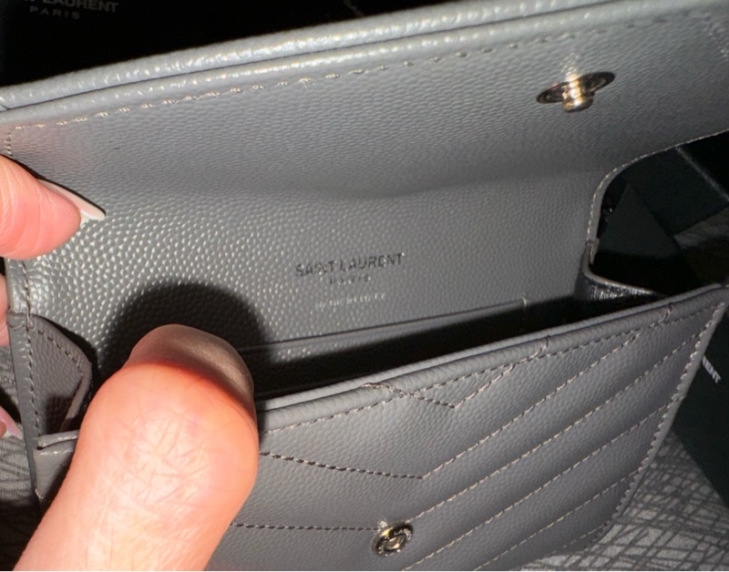 少見YSL深灰色銀扣中夾🩶配件齊S聖羅蘭卡夾零錢包/YSL短夾/YSL錢包/灰銀錢包/大象灰中夾/YSL中夾/深灰色荔枝皮中夾-19