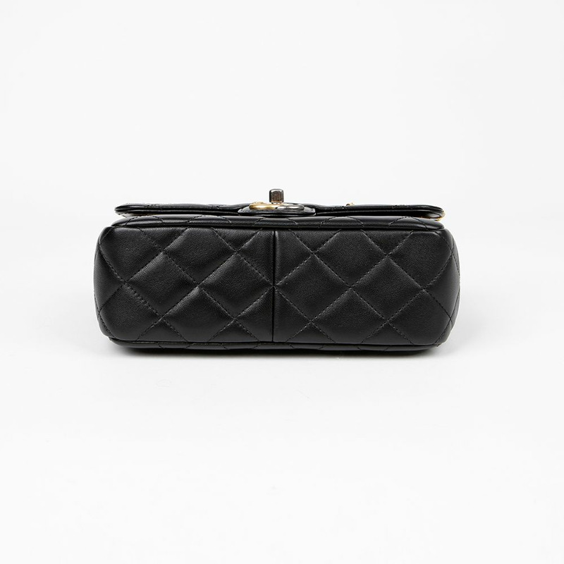 CHANEL AS2979 CC Logo 吊飾翻蓋肩斜背包-6