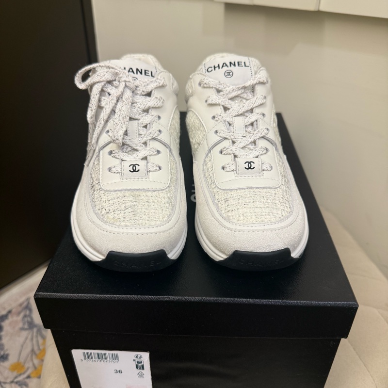 Chanel白色銀線毛呢運動鞋 全新台灣專櫃入 尺寸36-0