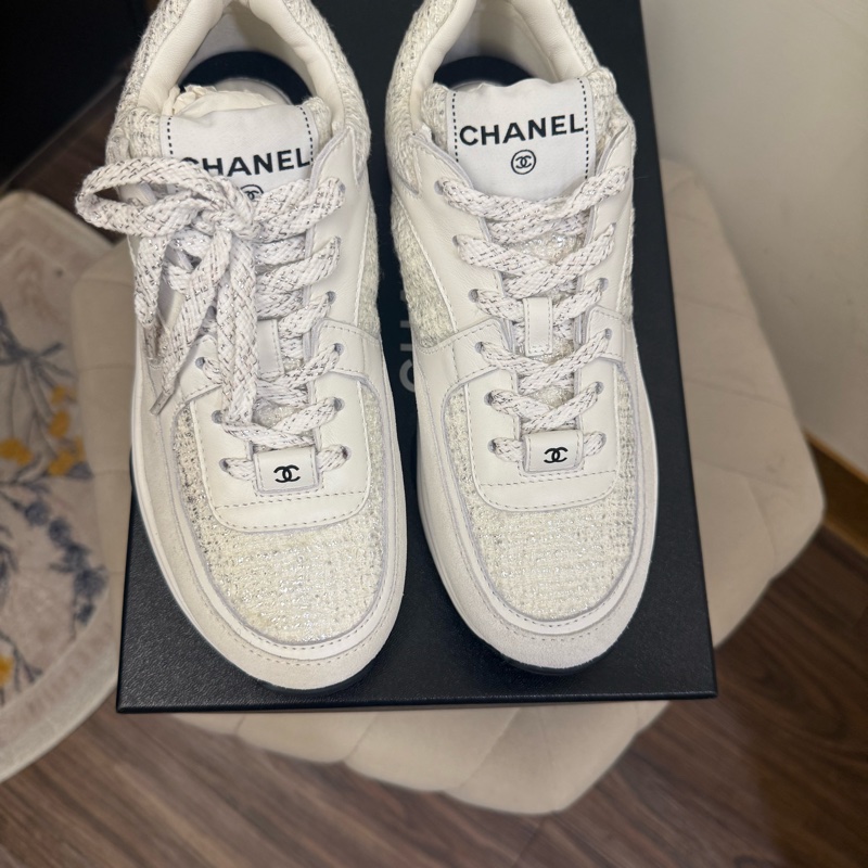 Chanel白色銀線毛呢運動鞋 全新台灣專櫃入 尺寸36-1