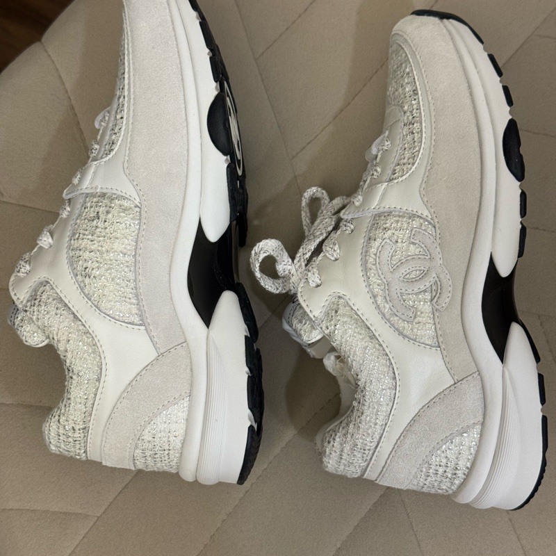 Chanel白色銀線毛呢運動鞋 全新台灣專櫃入 尺寸36-3