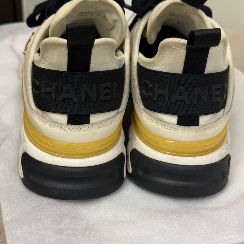 Chanel黑白熊貓運動鞋 超好走 尺吋36-7