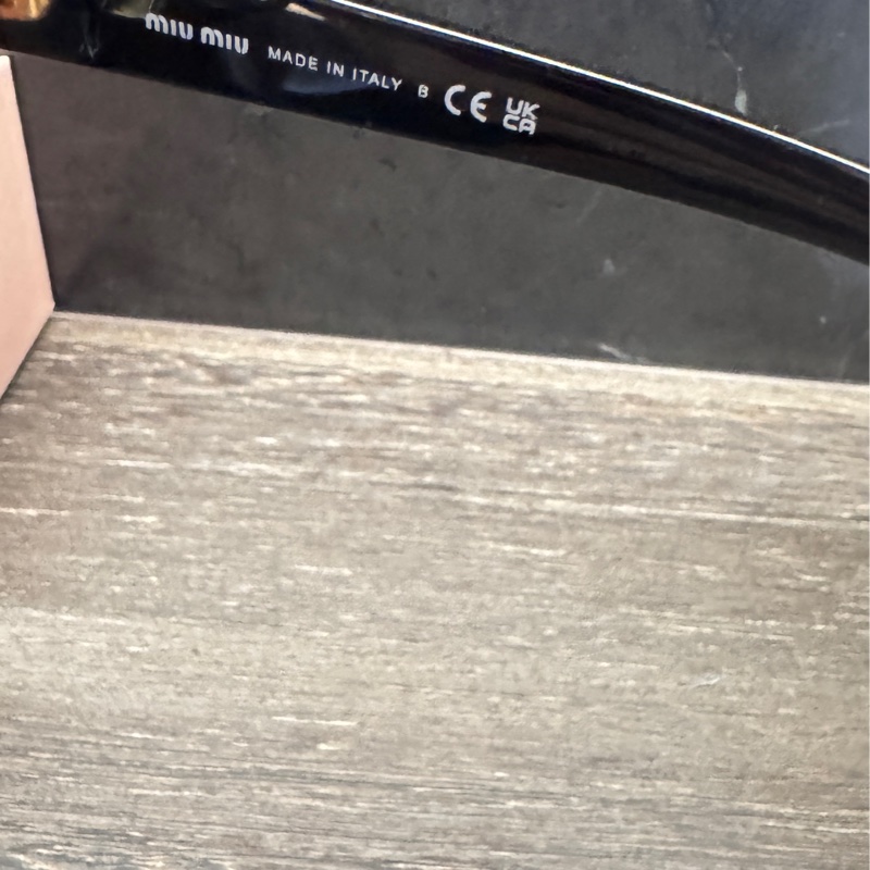 賠售近全新MIU MIU 粗黑框平光眼鏡-5