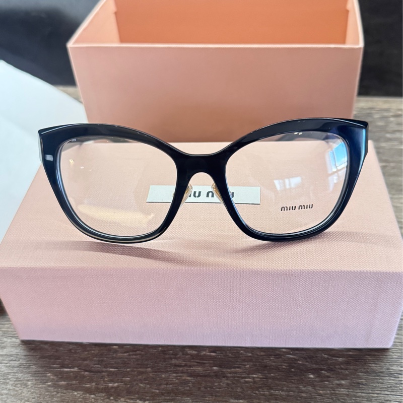 賠售近全新MIU MIU 粗黑框平光眼鏡-8