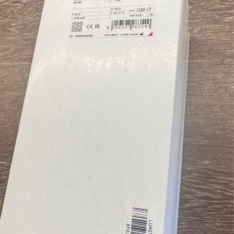 賠售近全新MIU MIU 粗黑框平光眼鏡-10