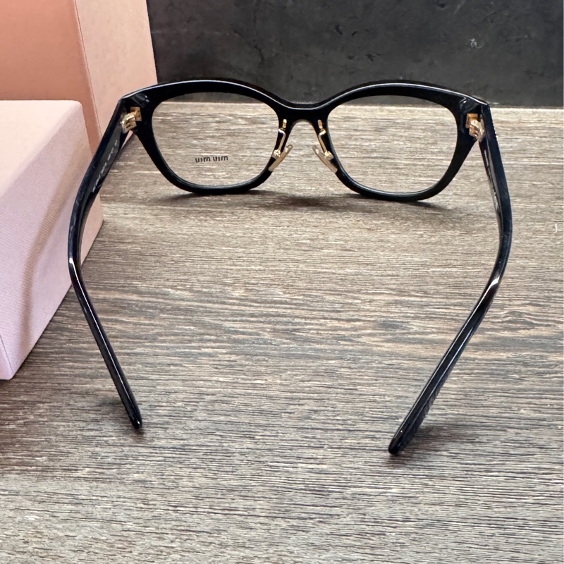 賠售近全新MIU MIU 粗黑框平光眼鏡-16