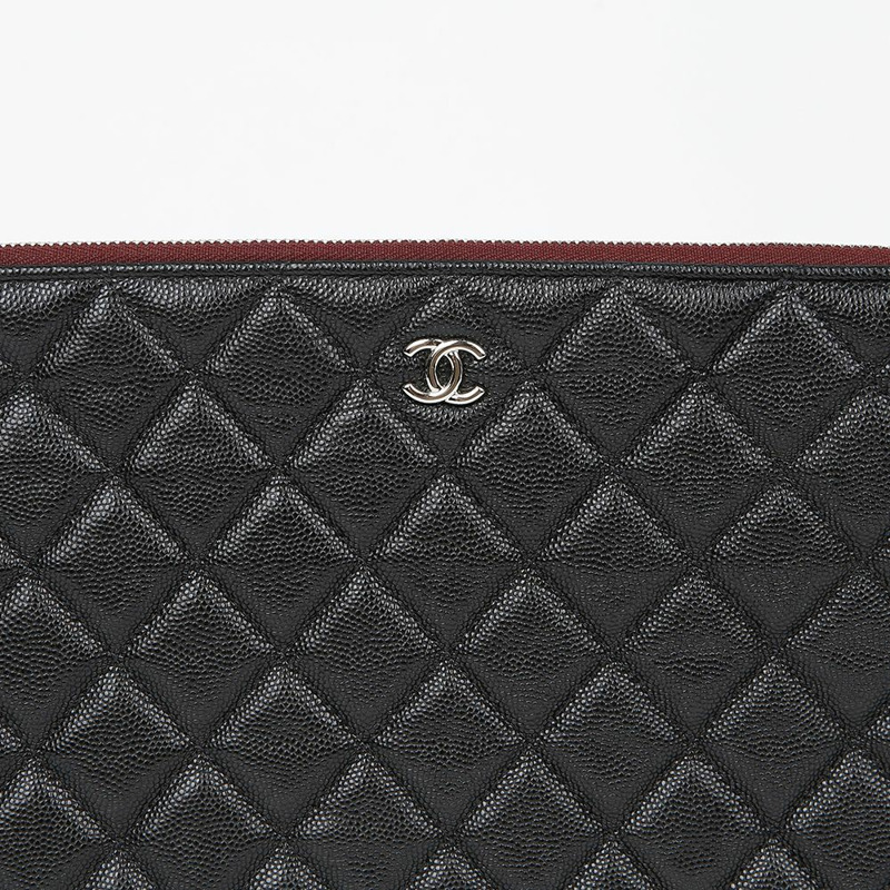 CHANEL 魚子醬經典新款中型收納包 A82545-2