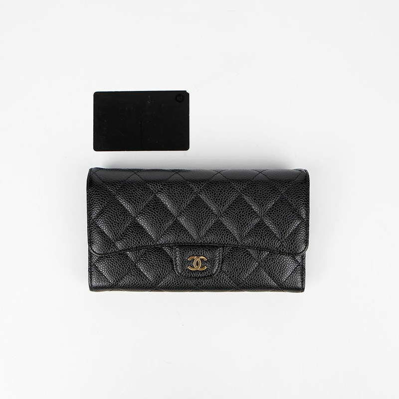 CHANEL 魚子醬紋經典長版皮夾 A31506-8
