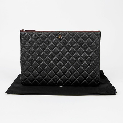 CHANEL 魚子醬紋經典大手拿包 A69251