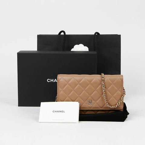 CHANEL 經典 WOC 肩斜背包 AP0250