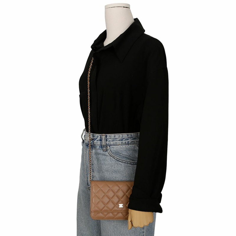 【包稅】CHANEL AP0250 經典 WOC 肩斜背包-9