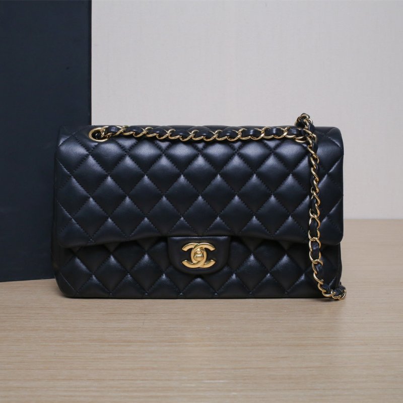 CHANEL CF口蓋包中號25.5黑色羊皮23開金扣菱格紋肩背包-0