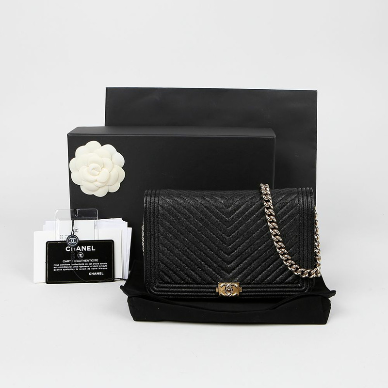 CHANEL Caviar Boy WOC 單肩斜背包 AP1117-0