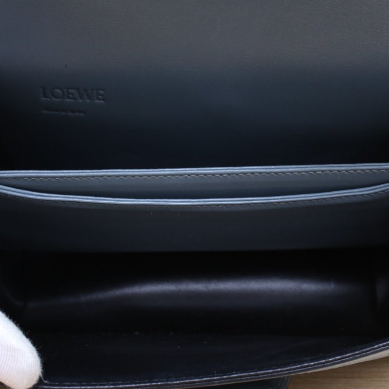 LOEWE Barcelona巴賽隆納中號藍色牛皮金扣肩背包-3