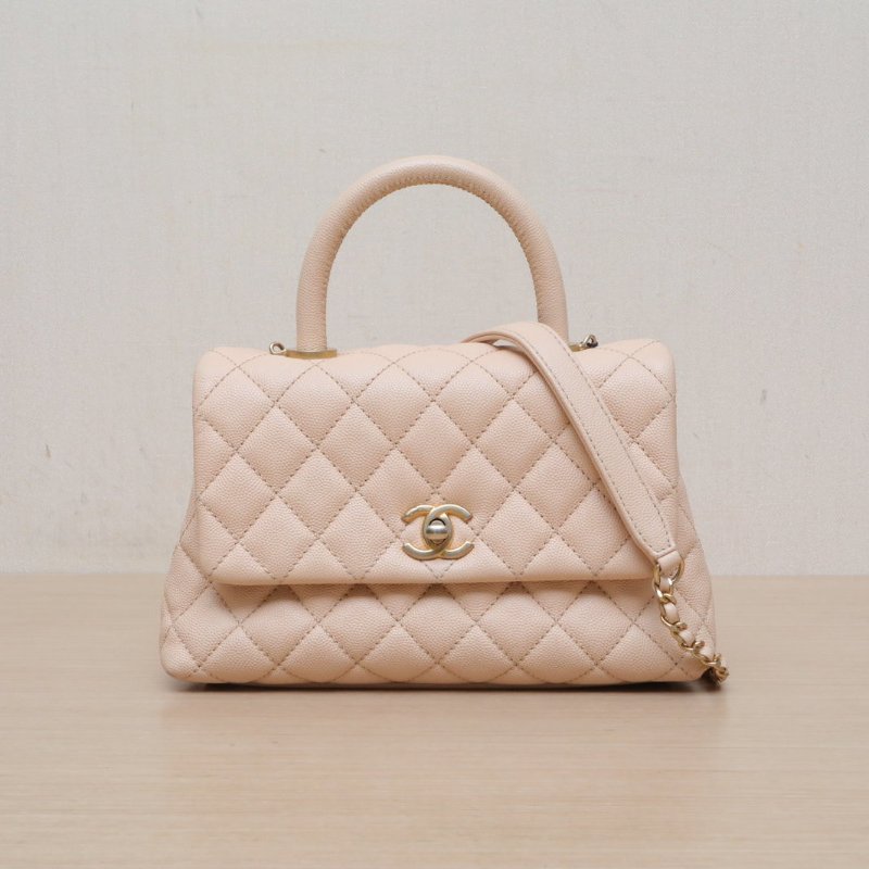 CHANEL CocoHandle小號24奶茶色荔枝牛皮24開金扣肩背包-1