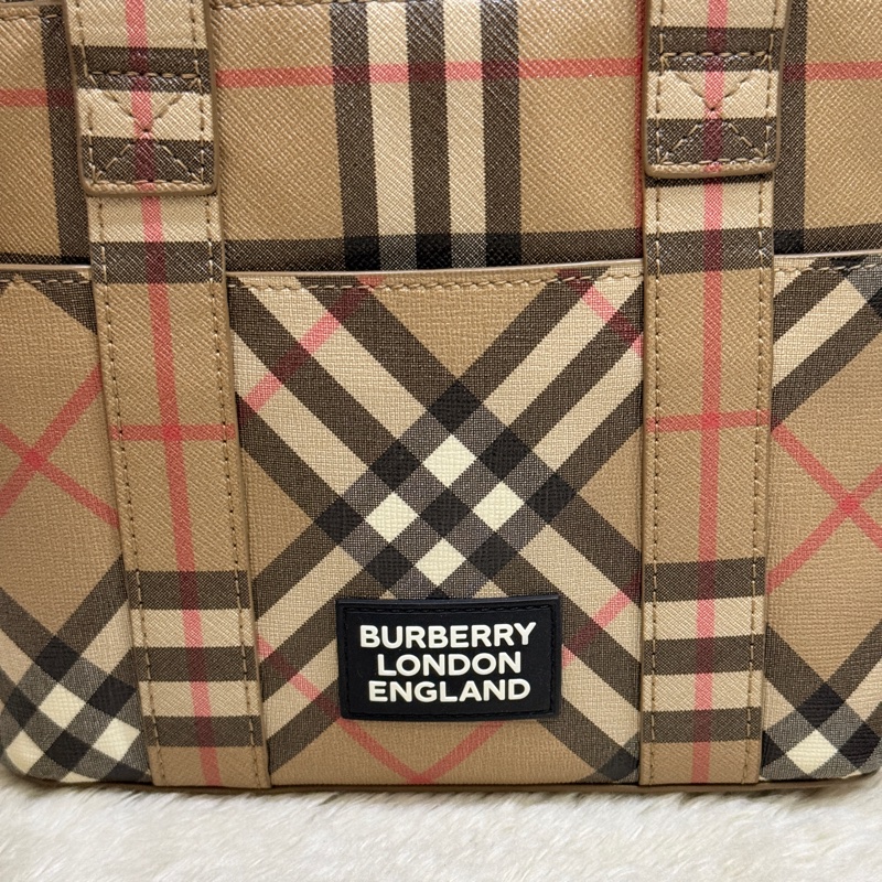 好看好用的Burberry 防刮 防潑水 托特 斜背包-2