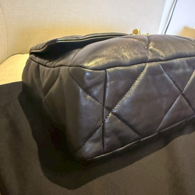 🖤 CHANEL 香奈兒｜黑色菱格紋 羊皮 CHANEL 19（30 開）-9