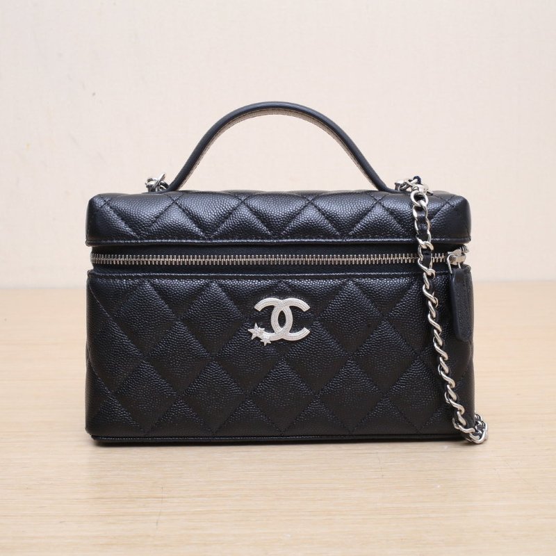 CHANEL 黑色荔枝牛皮鐳射標銀扣25BLp盒子包星星鑽皮手柄肩背包-1