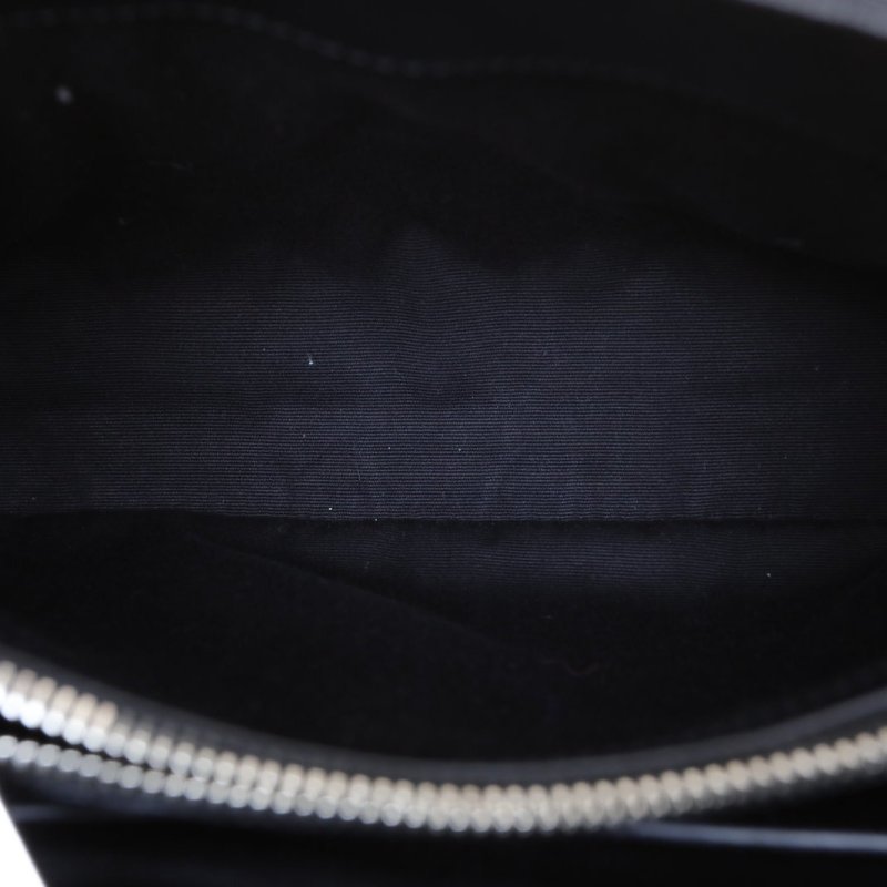 SAINT LAURENT LOULOU小號23Y縫黑色牛皮銀扣肩背包-2