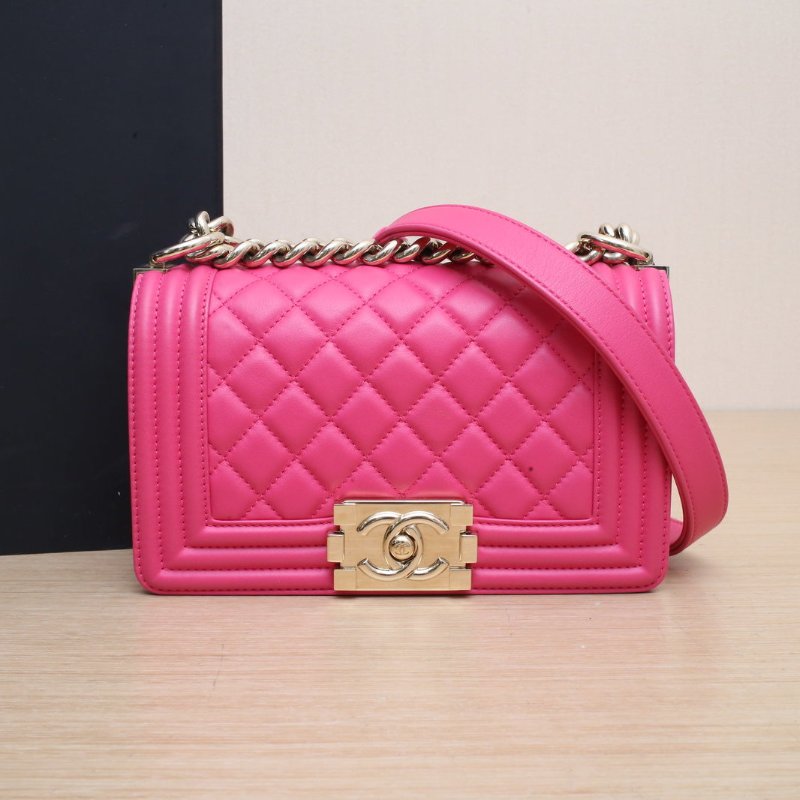 CHANEL Leboy小號20.5玫紅牛皮24開金扣肩背包-0