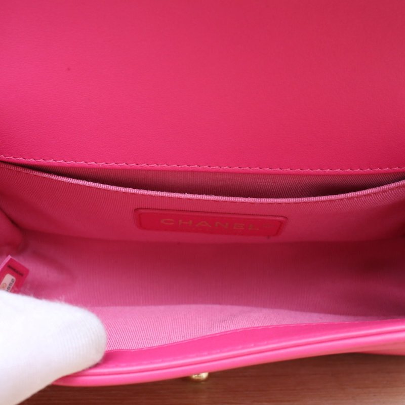 CHANEL Leboy小號20.5玫紅牛皮24開金扣肩背包-3