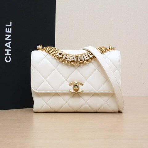 CHANEL 22S口蓋包21白色羊皮晶片開金扣水鑽LOGO多鏈條肩背包