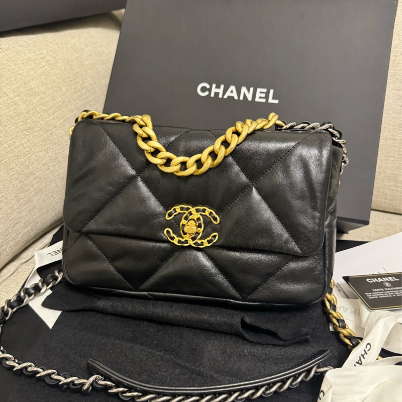 Chanel 19bag 全新-1
