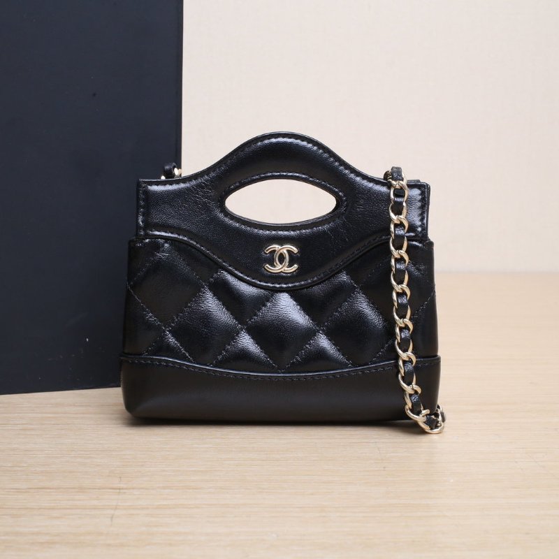 CHANEL 31Bag超Mini13黑色羊皮鐳射標金扣菱格紋肩背包-0