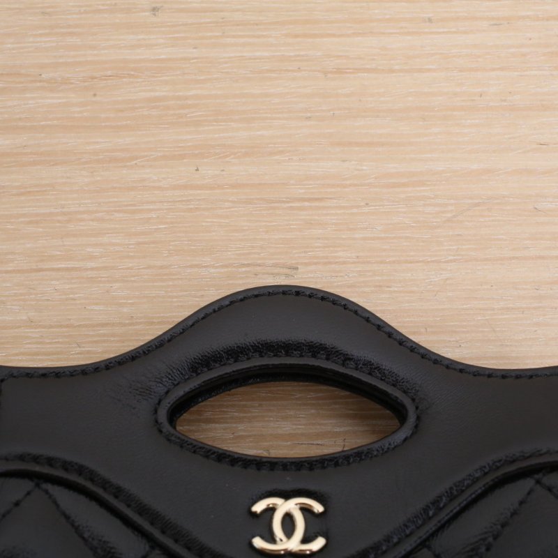 CHANEL 31Bag超Mini13黑色羊皮鐳射標金扣菱格紋肩背包-2