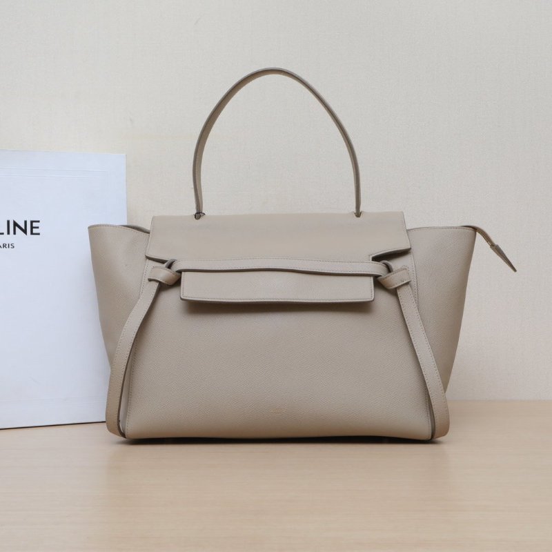 CELINE 奶茶色牛皮金扣Belt鯰魚包大號肩背包-0