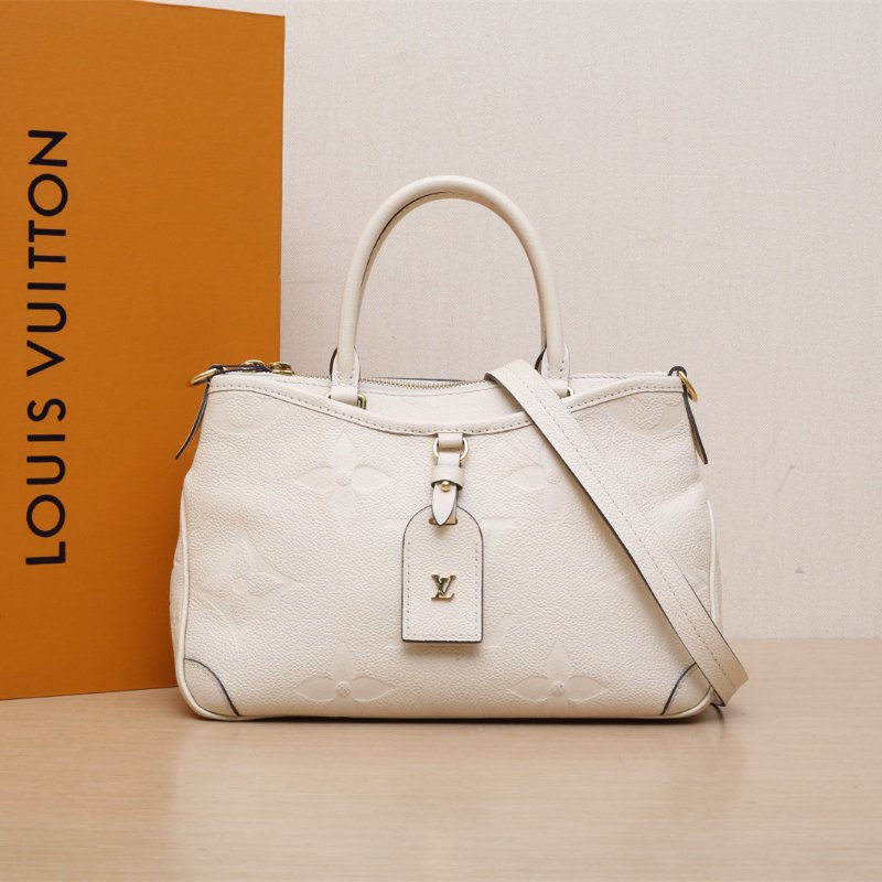 LOUIS VUITTON 米色牛皮晶片Trianon小號手袋肩背包-0