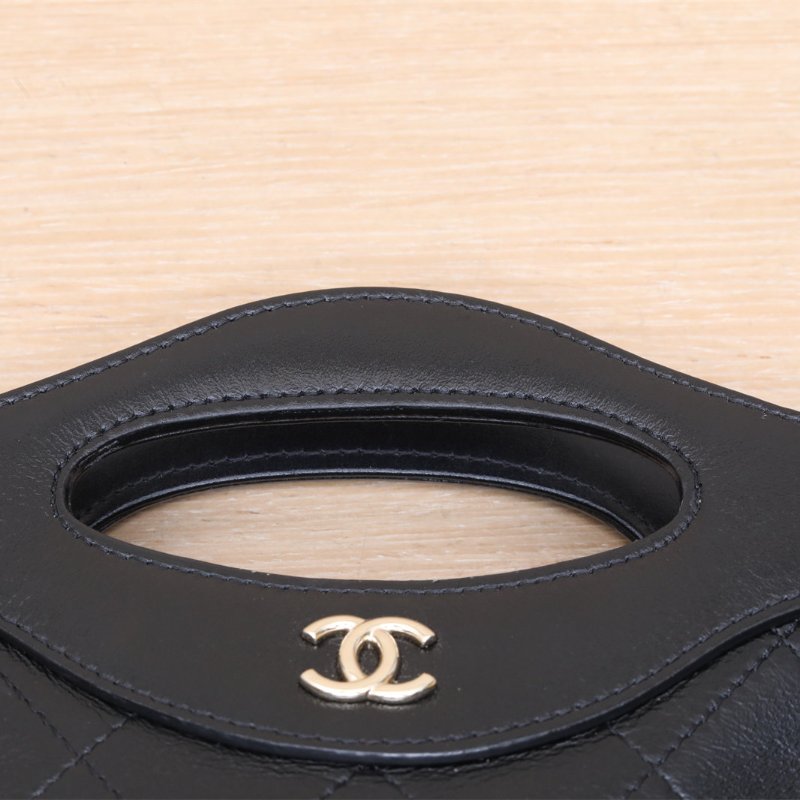 CHANEL 31BagNano橫版20.5黑色羊皮鐳射標金扣肩背包-2