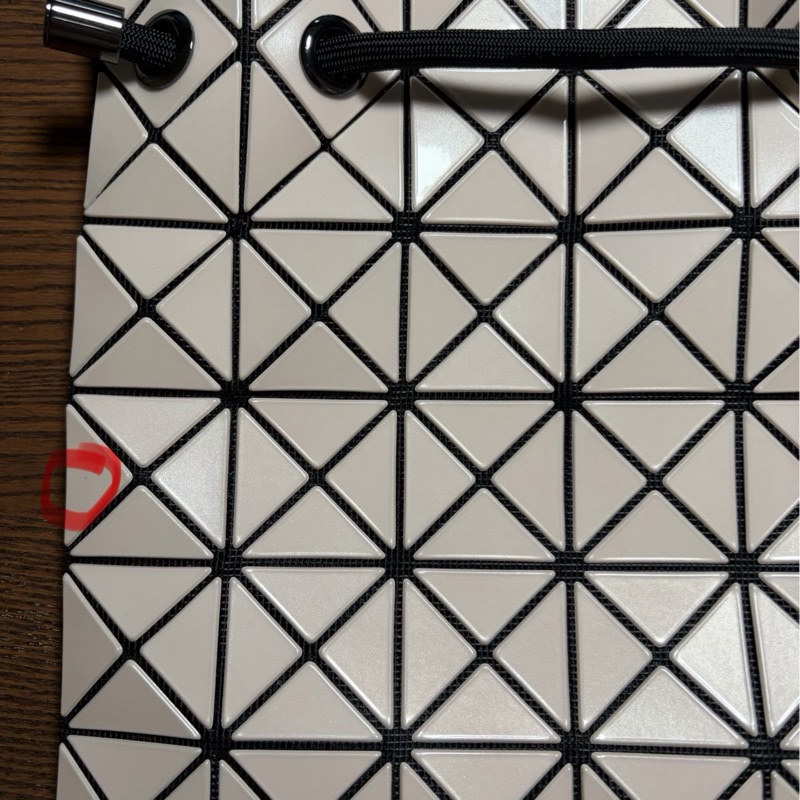 BAO BAO WRING 亮面水桶包 奶茶色-6