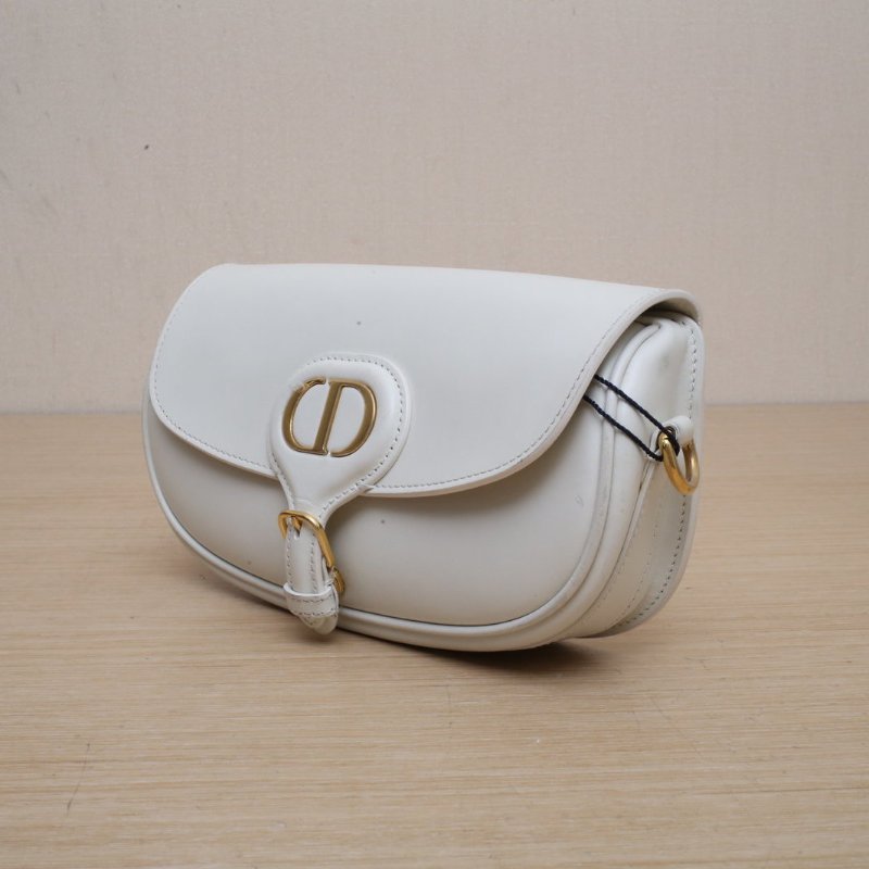 DIOR DiorBobbyEast-West21白色牛皮金扣肩背包-4