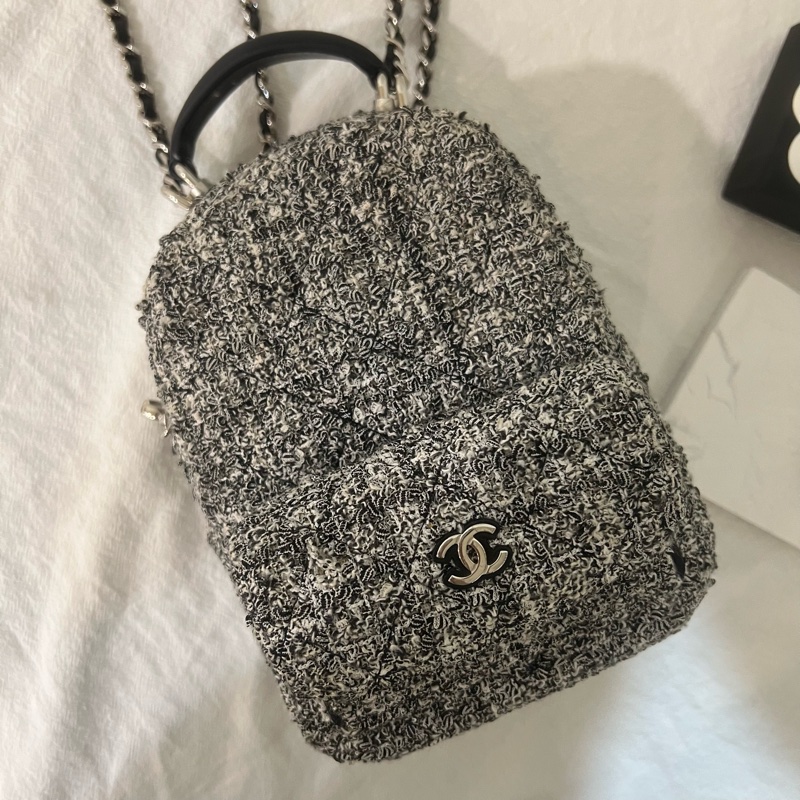 ෆ Chanel 黑白小書包🐼-8