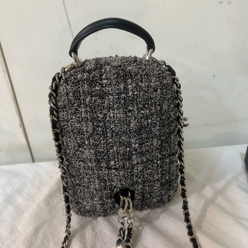 ෆ Chanel 黑白小書包🐼-14