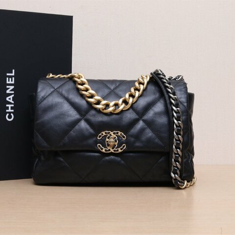 CHANEL 19BAG口蓋包中號30黑色羊皮30開金銀扣肩背包