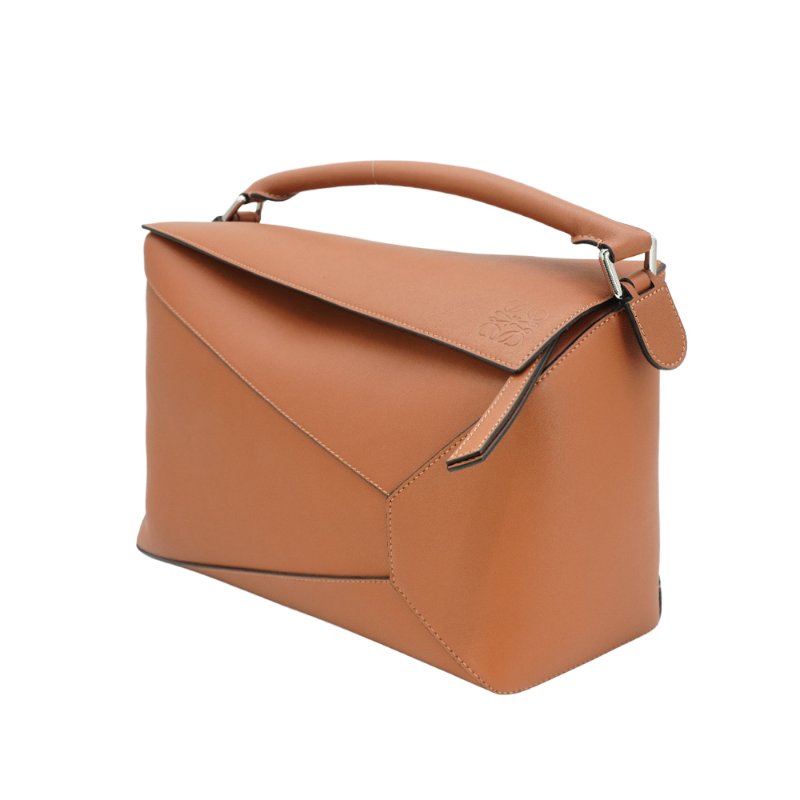 Loewe Large Puzzle 牛皮銀釦手提兩用包(棕)-1