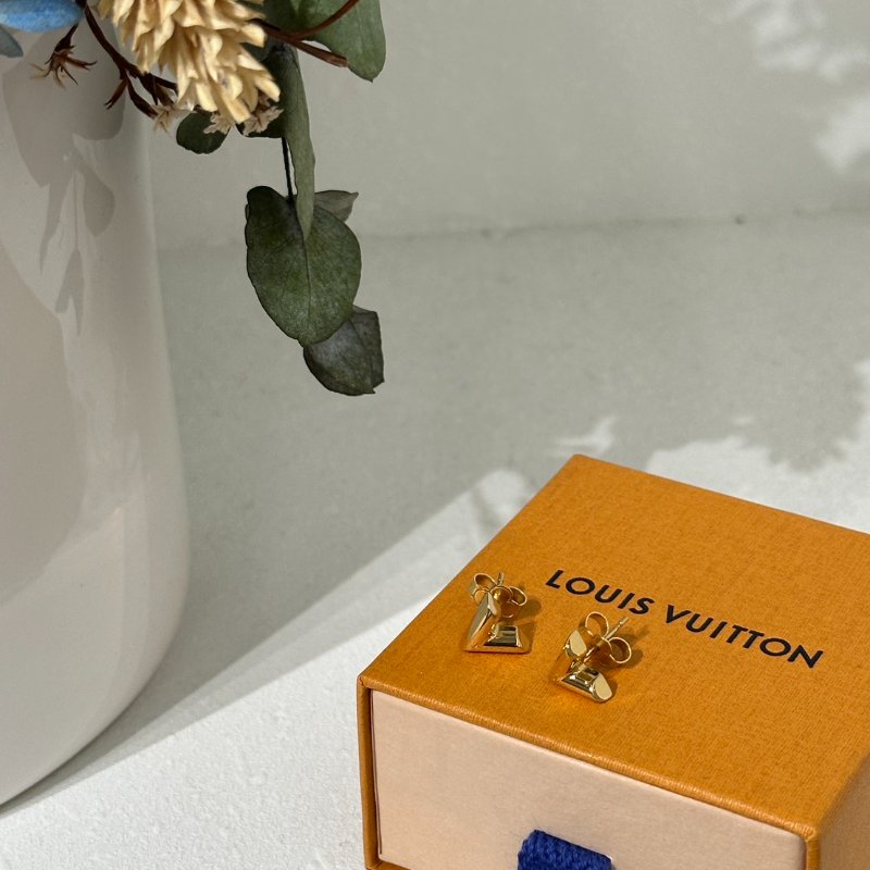 LOUIS VUITTON 經典Essential V耳環 - 金-3