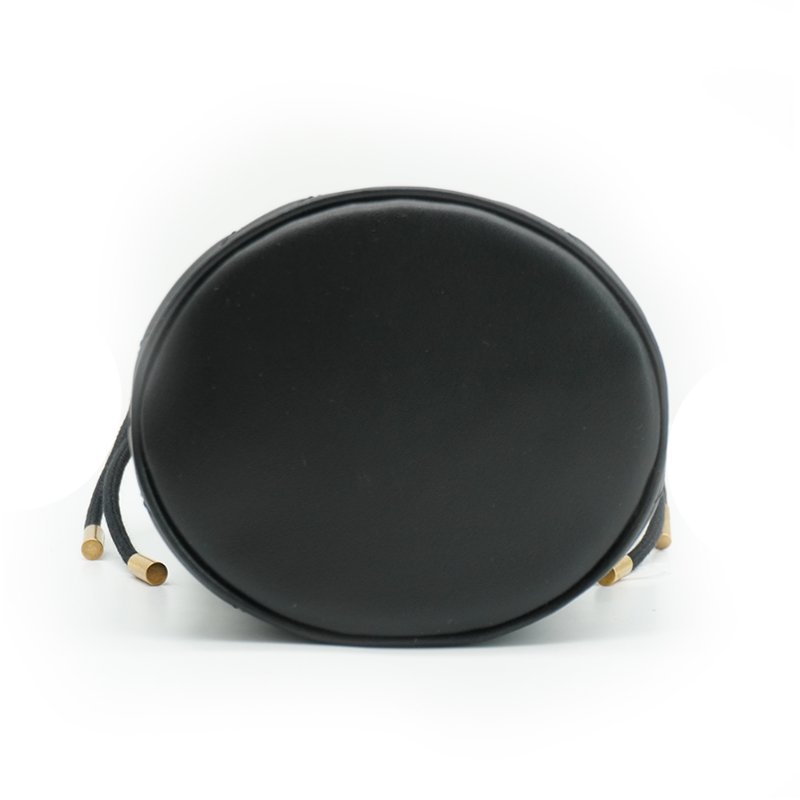 Gucci GG Marmont 牛皮金鍊斜背迷你水桶包(575163-黑)-3