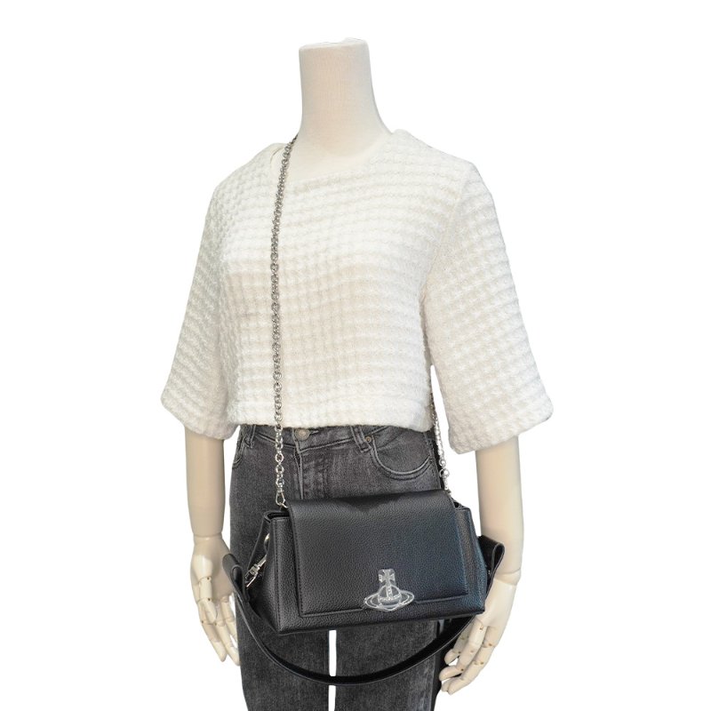 Vivienne Westwood 星球銀logo荔枝皮鏈帶兩用肩背包-中(黑)-5