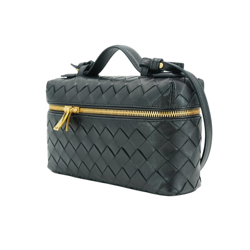 Bottega Veneta Bang Bang 牛皮編織金釦手提兩用化妝包(789109-藏藍)-1